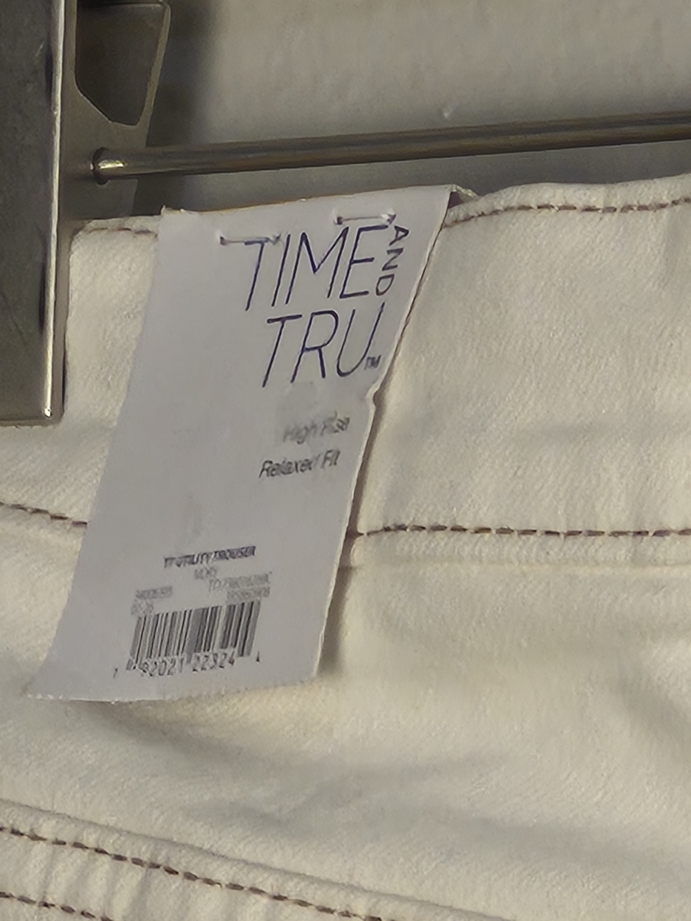 Time and Tru Cream High-Rise Jeans with Contrast Stitching